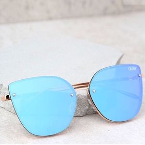 QUAY LEXI SUNGLASSES
